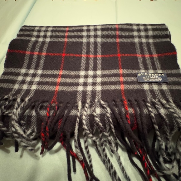 Authentic Burberry Blue Nova Check Lambswool Scarf- NWOT - Picture 1 of 5